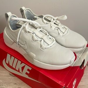 Nike Ashin Modern LX Triple Sneakers White NEW in box